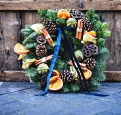 Classic Christmas Wreath Making 29th November